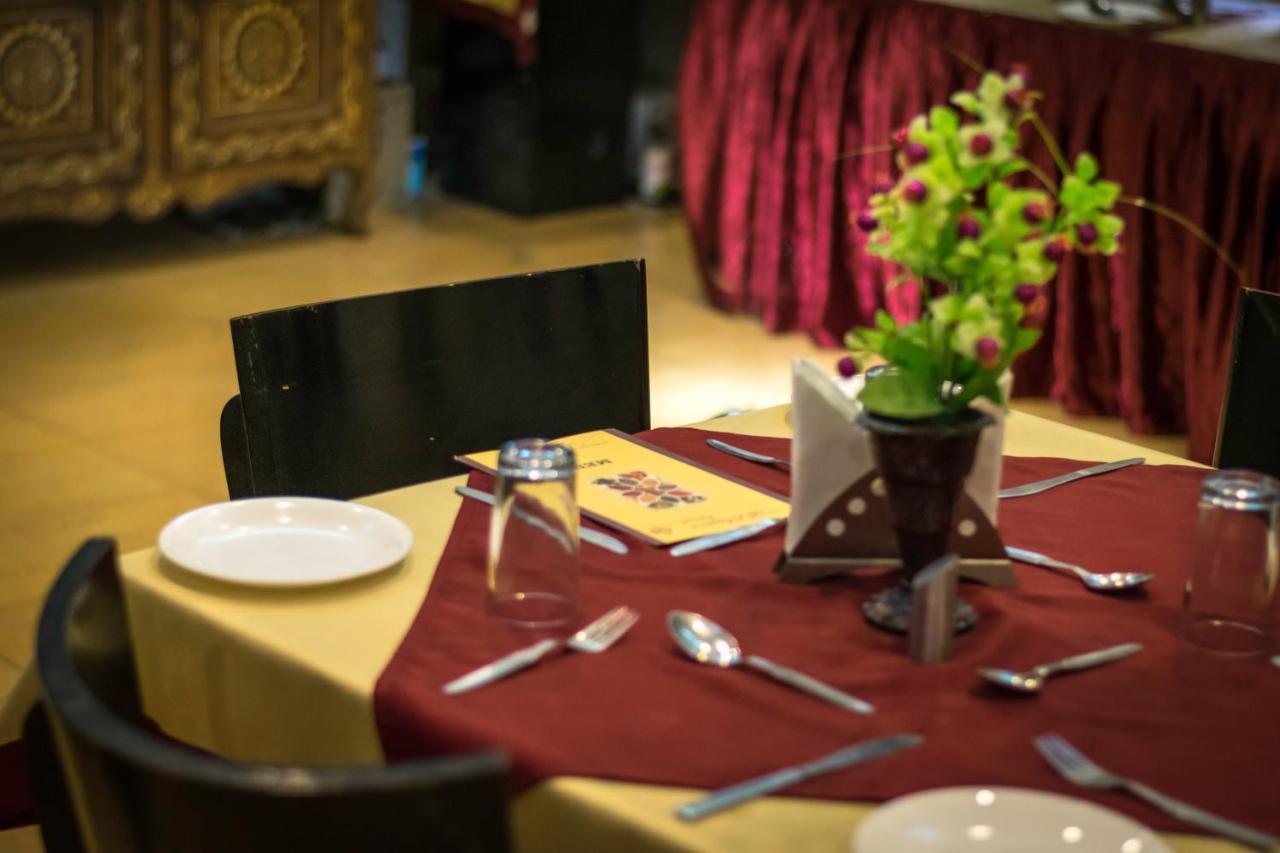 ג'ודפור Shree Mohan Home Stay- A Heritage Home מראה חיצוני תמונה